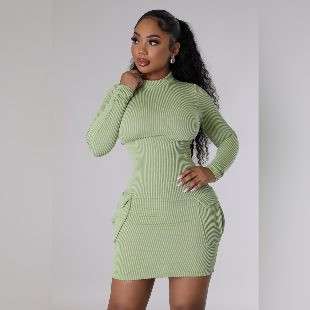 Pockets Full Dress